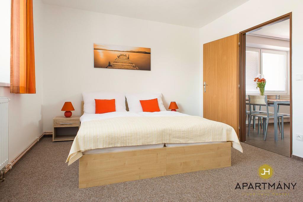 Apartmany Jindřichův Hradec Eksteriør bilde